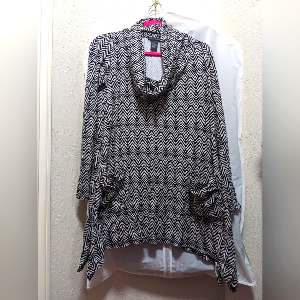 Black and white blouse by Chelsea and Theodore Large